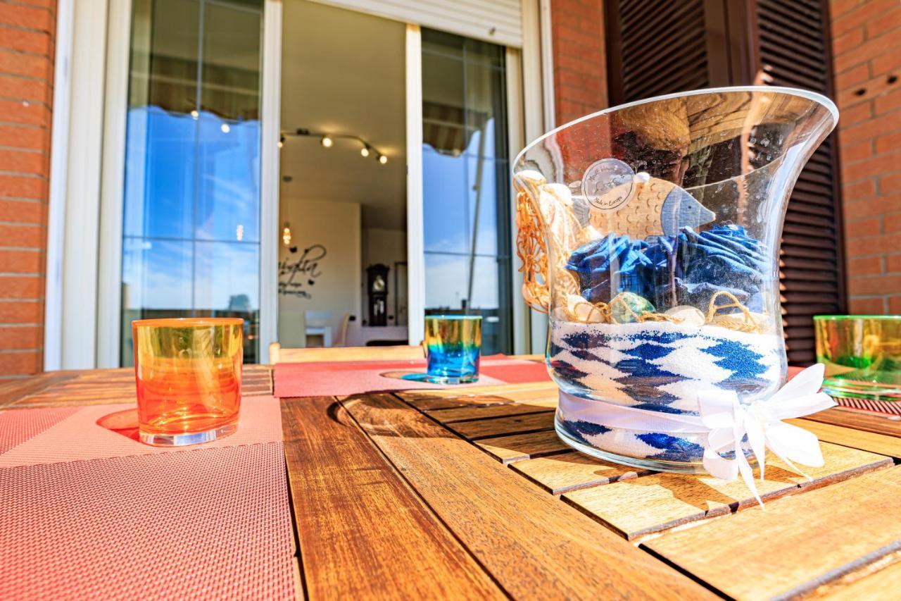 L' Essenziale Apartment Livorno Bagian luar foto