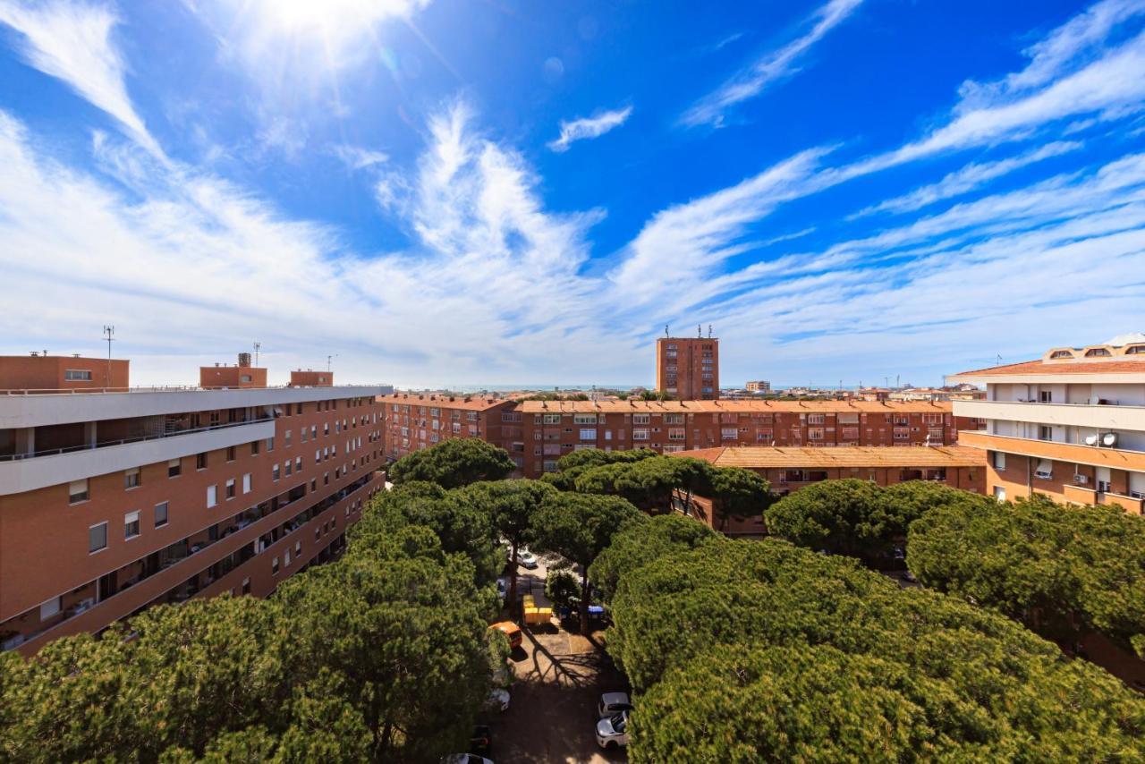 L' Essenziale Apartment Livorno Bagian luar foto