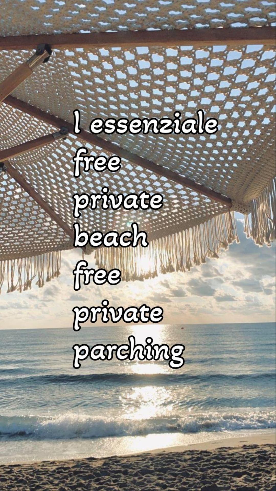 L' Essenziale Apartment Livorno Bagian luar foto